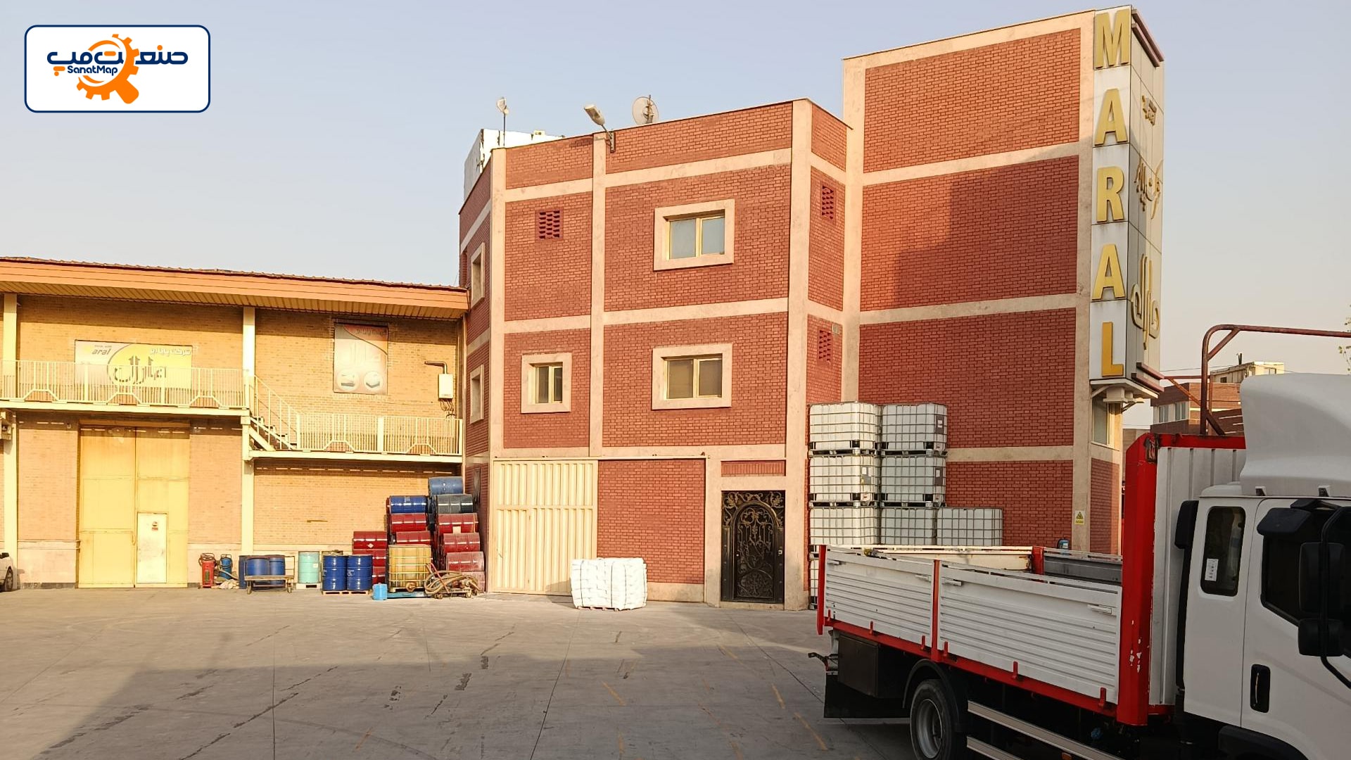 تصویر کارخانه پایا ابر مارال